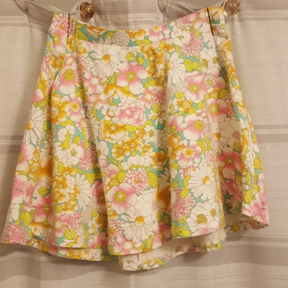 Forever 21 60s style skirt